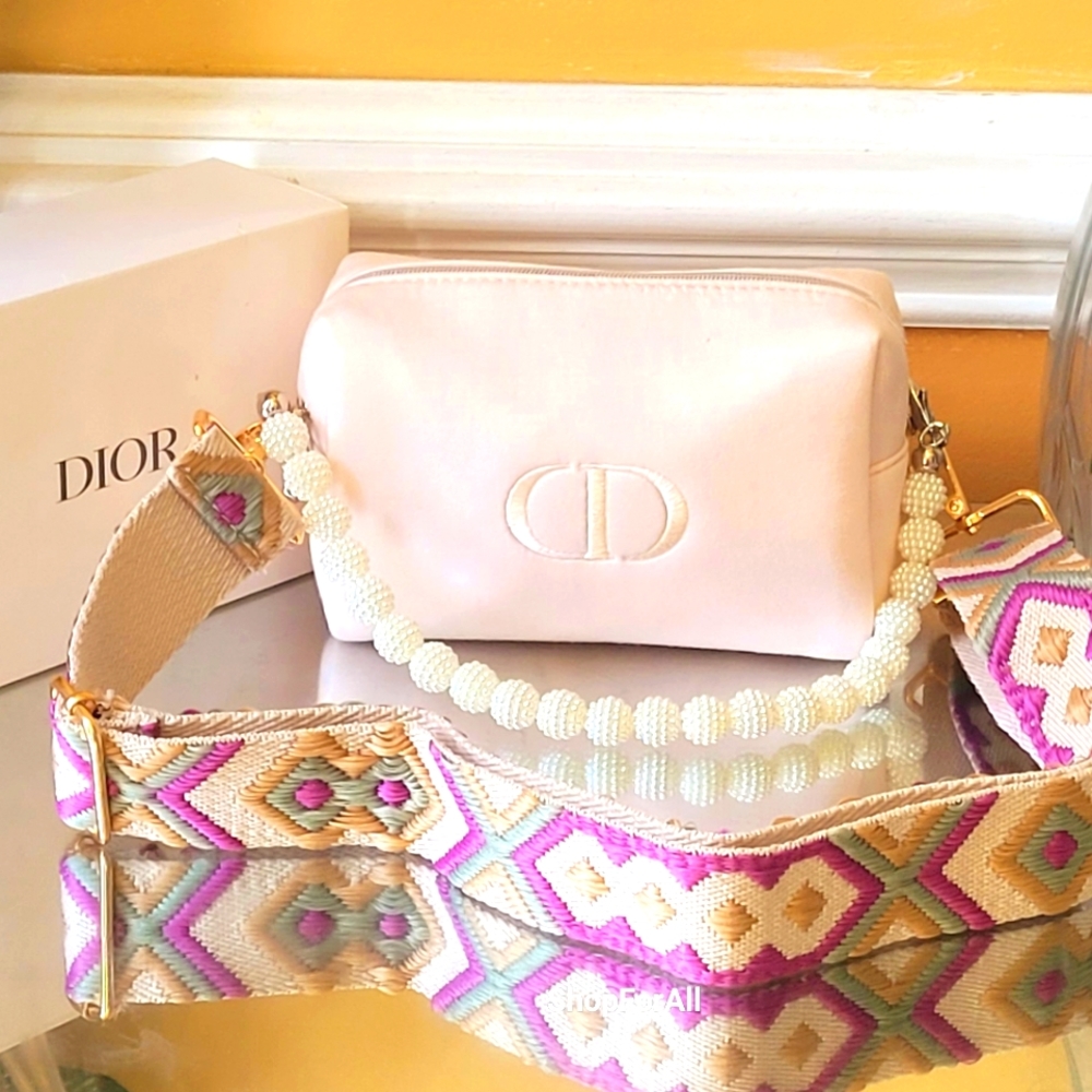 Dior Beauty CD Cosmetic Pouch to Crossbody Bag - Picture 3 of 16